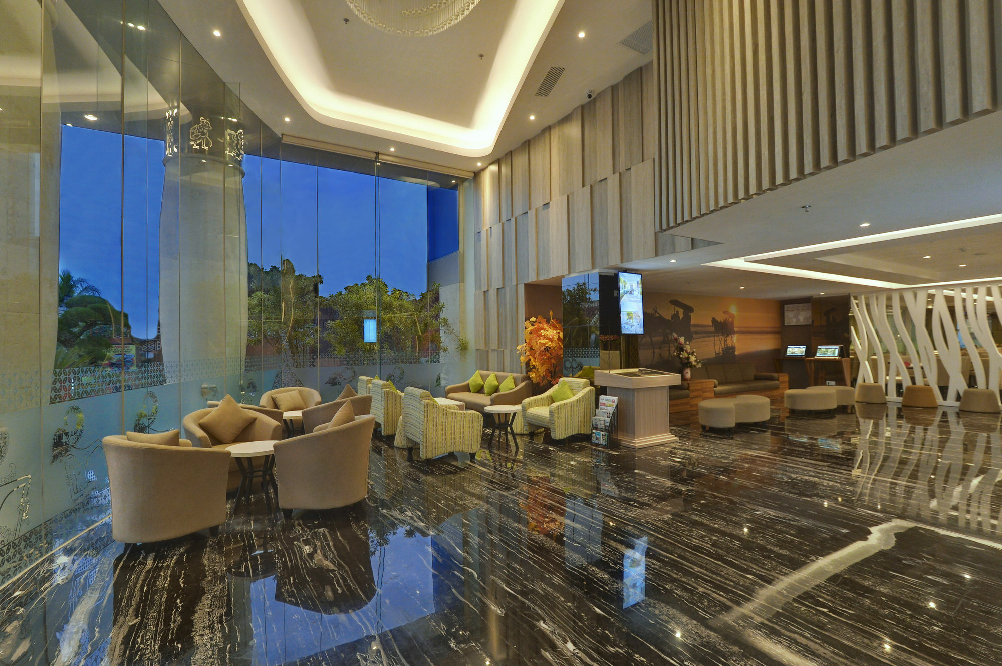 Platinum Adisucipto Hotel & Conference Center Kalasan Exteriör bild